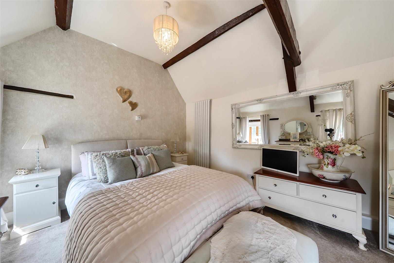 Lower Stanton St. Quintin, Chippenham